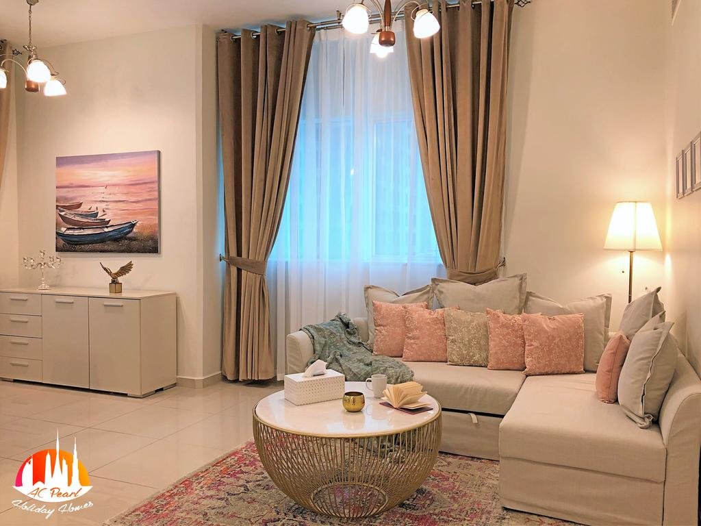 A C Pearl Holiday Homes - Live In Style In Dubai Marina - Accommodation Dubai