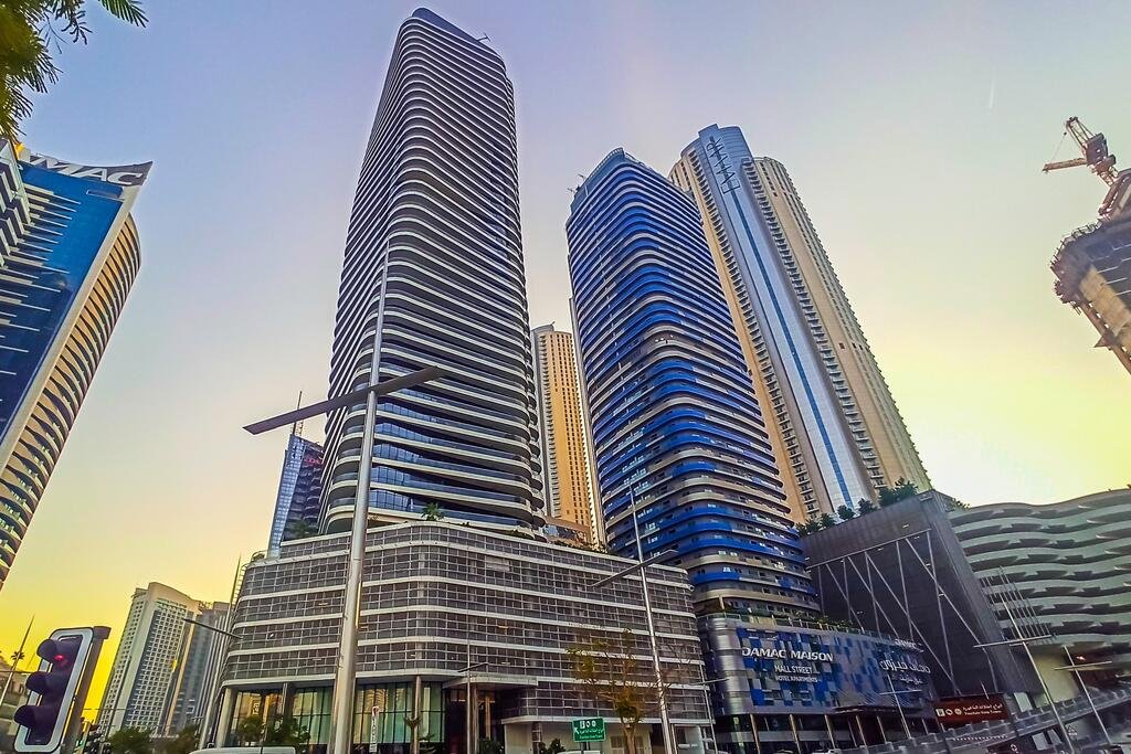 FAM Living - RP Heights - Downtown Dubai - Accommodation Abudhabi