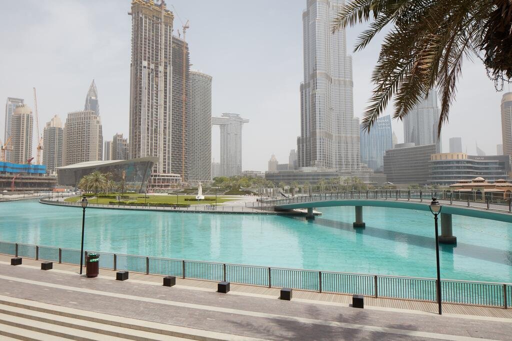 Fantastay Exotic 3 Bdr Duplex Villa With Fountain Views In Downtown Dubai - Accommodation Abudhabi
