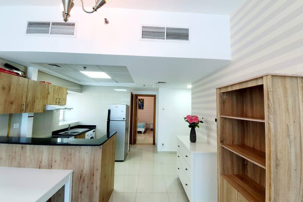 A Stylish 1 Bedroom Apartment With Full Marina Views - Accommodation Abudhabi 6