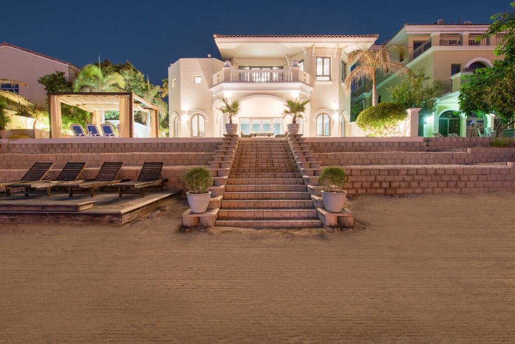 Maison Privee - Luxury Upgraded 4BR Villa Prvt Beach Pool - thumb 0