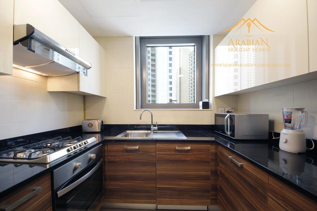 Newly Furnished One Bedroom In Sparkle Tower - Marina - Find Your Dubai