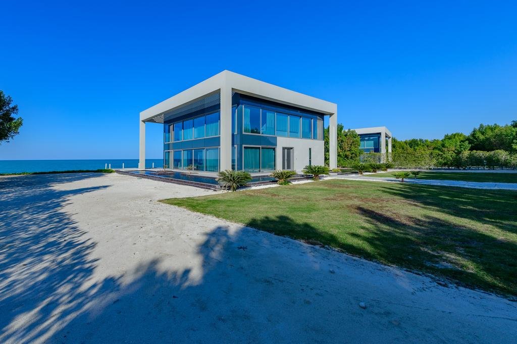 Nurai Luxury Sea Front Villa - thumb 0