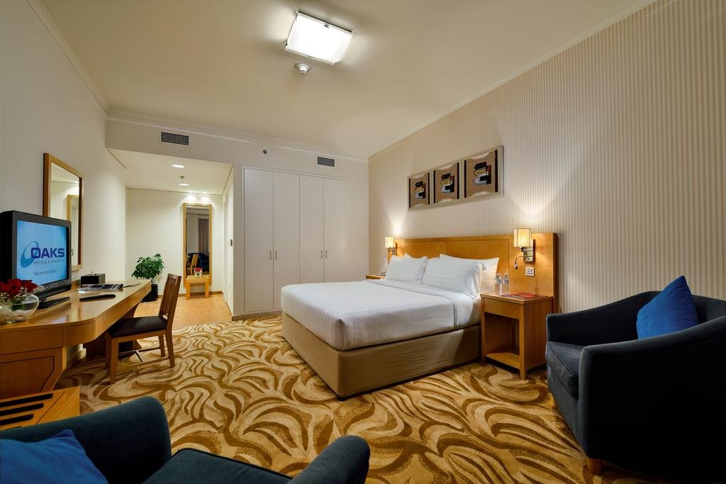 Oaks Liwa Heights Hotel Suites - thumb 4