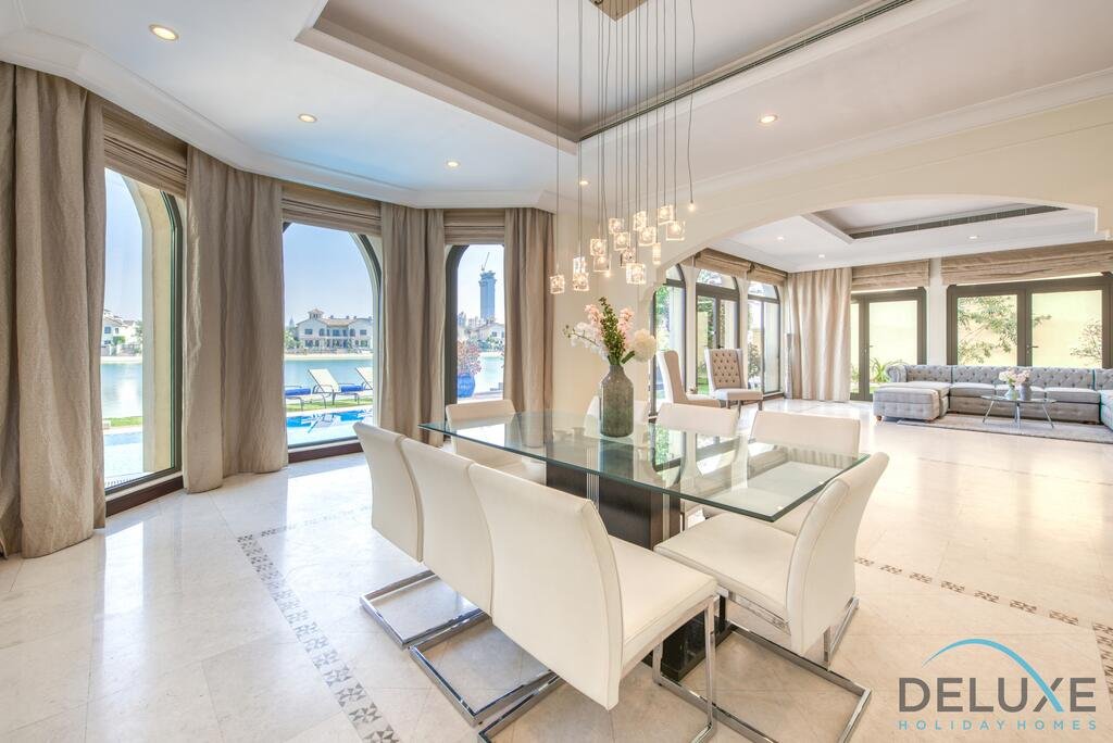 Premier 6BR Villa With Private Pool On Palm Jumeirah - thumb 4