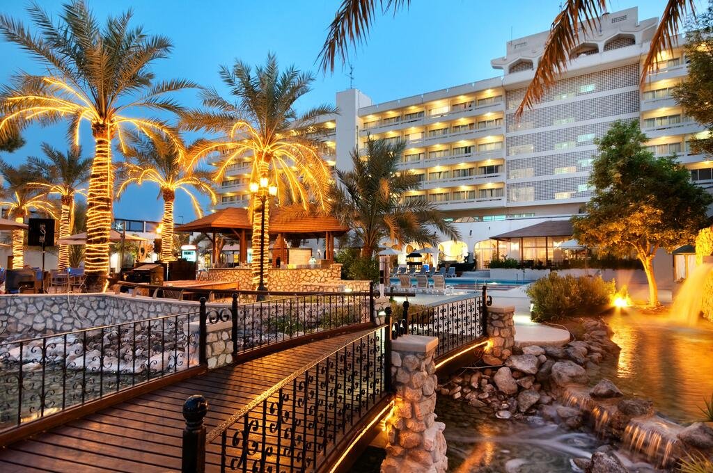 Radisson Blu Hotel & Resort, Al Ain - thumb 5