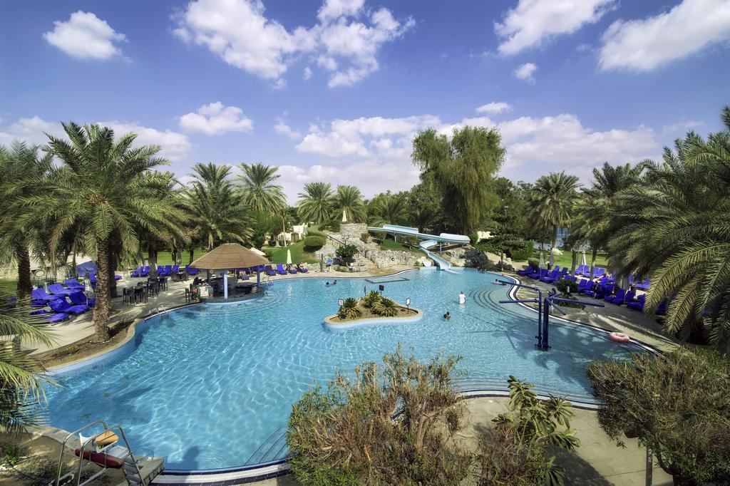 Radisson Blu Hotel  Resort Al Ain - Accommodation Abudhabi