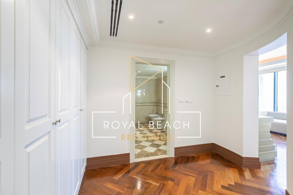 Royal Beach Residence - thumb 1