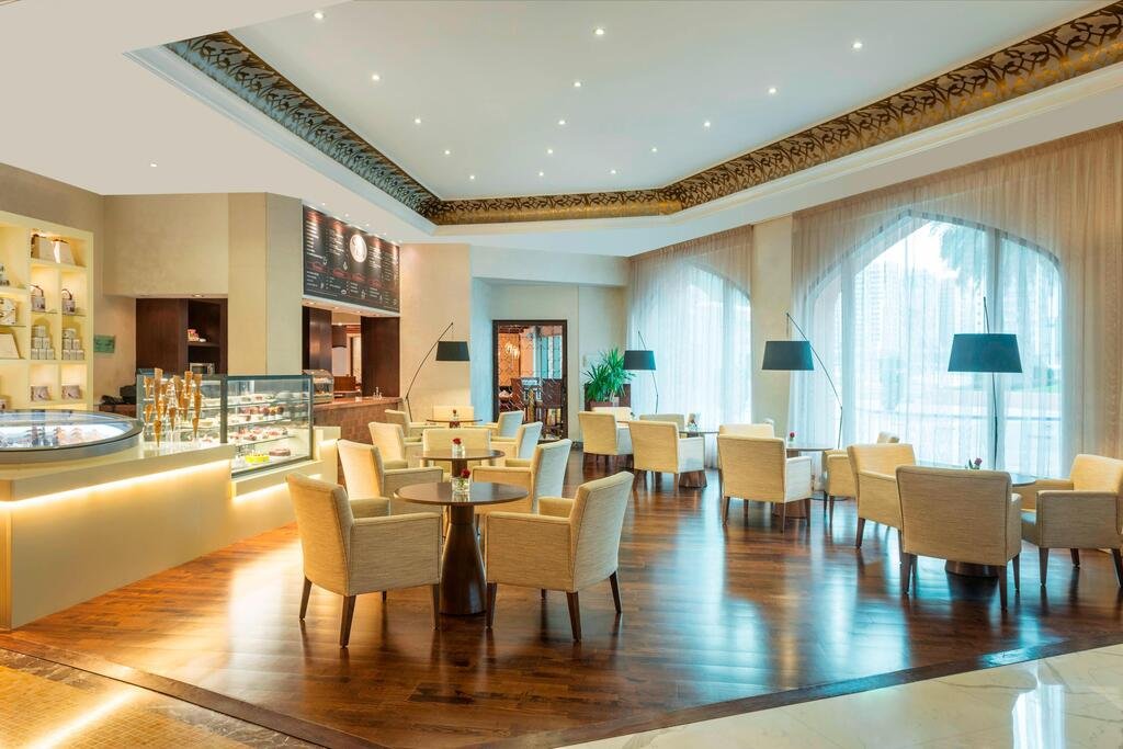 Sheraton Abu Dhabi Hotel & Resort - thumb 0
