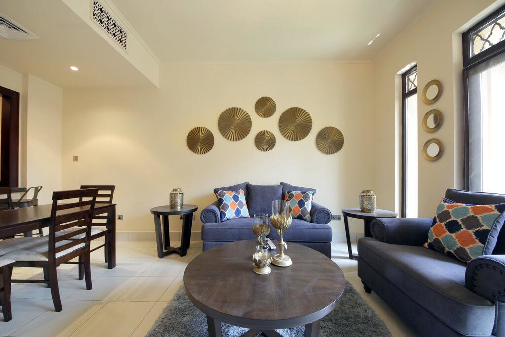 Signature Holiday Homes - Furnished 1 BHK Apartment In Reehan 3- Old Town - thumb 4