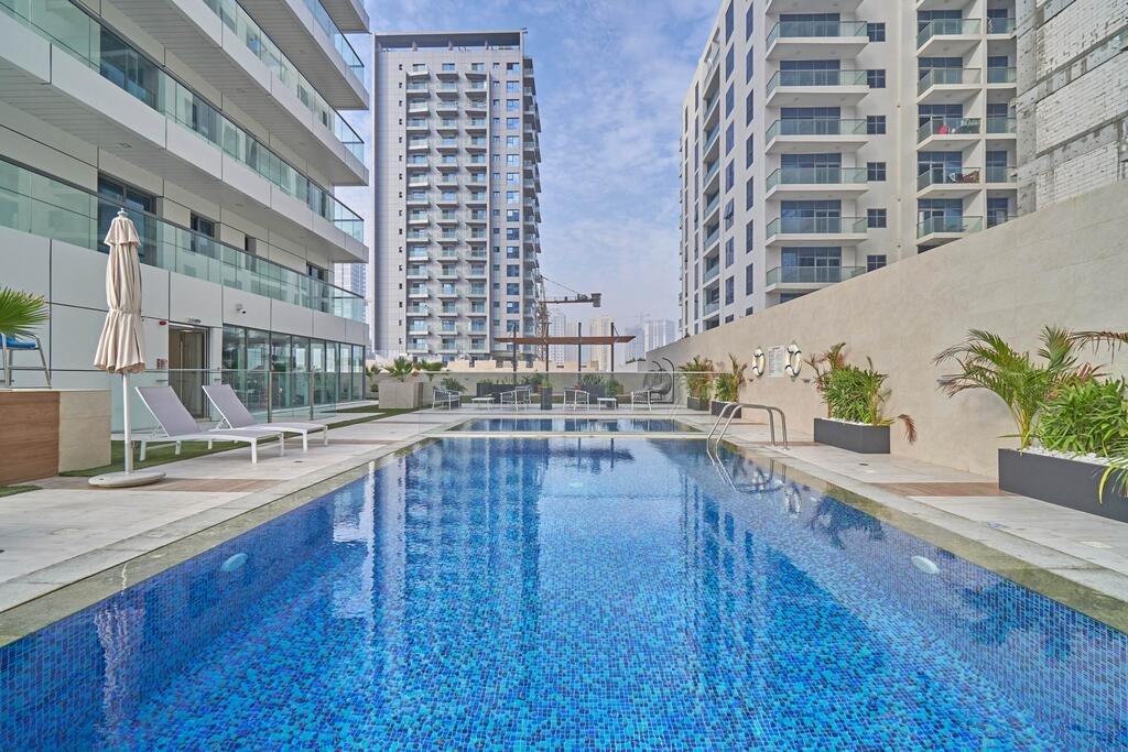 Stella Stays Elegant Studio Dubai JVC Large Terrace - Accommodation Dubai