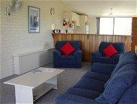 Penguin Mews - Accommodation Cooktown