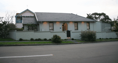 Quinton House - St Kilda Accommodation