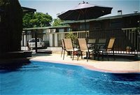 Sun Centre Motel - Accommodation in Surfers Paradise