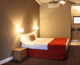 Rose and Crown Hotel - Wagga Wagga Accommodation