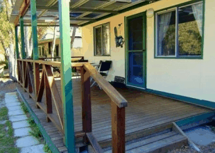 Peaceful Bay Chalets - Surfers Gold Coast