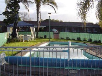 Tocumwal NSW Accommodation Resorts