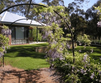 Catton Hall Country Homestead - Accommodation Sydney
