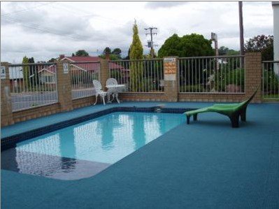 Tenterfield NSW Accommodation Adelaide