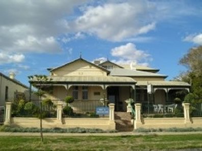 Bed And Breakfast Henley Beach SA Accommodation Broken Hill