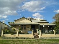 Meleden Villa - Wagga Wagga Accommodation