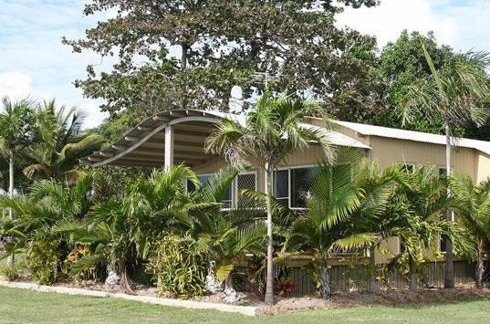 Rollingstone QLD Accommodation Airlie Beach