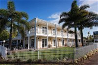 White Lace Motor Inn - Accommodation Australia