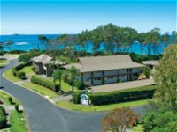 Absolute Beachfront Smugglers on the Beach - Lennox Head Accommodation