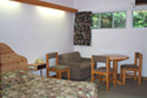 Le Cavalier Court Motel - Accommodation Cooktown