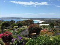 Emu Bay Holiday Homes - Wagga Wagga Accommodation