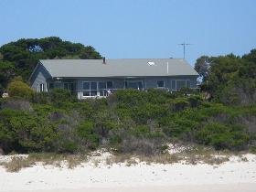 Island Beach SA Accommodation Perth