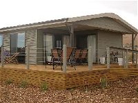 The Bird Hide - Accommodation Redcliffe