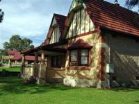 Rivergum Retreat - Townsville Tourism