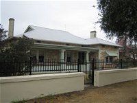 Naracoorte Cottages - MacDonnell House - Accommodation BNB