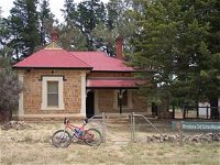 Wirrabara Schoolhouse YHA - Accommodation Australia