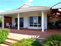 Close Encounters Bed and Breakfast - Nambucca Heads Accommodation