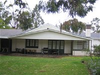 Naracoorte Cottages - Pinkerton Hill - Surfers Gold Coast