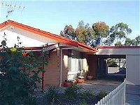 Summerhouse BnB - Geraldton Accommodation