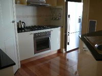 Domain Apartments - Accommodation Airlie Beach