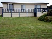 Kiandra Beach House - Wagga Wagga Accommodation