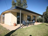 Toolunka Estate Cottage - Townsville Tourism