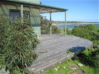 Wallaby Beach House - Mackay Tourism