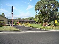 Willaway Motel Apartments - Accommodation Airlie Beach