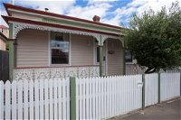 Newdegate House - Accommodation Adelaide