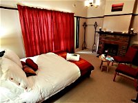Old Cable Station Colonial Retreat - Accommodation BNB