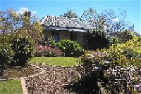 Camellia Cottage At Maple Hill - Tourism Cairns