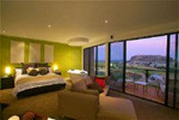 Mrs - Accommodation Cooktown