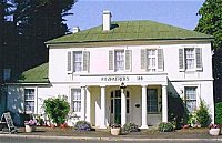 Fitzpatricks Inn - Mackay Tourism