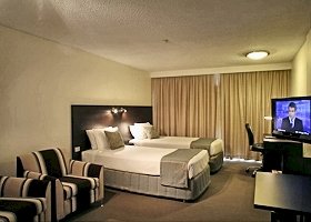 Clarendon Vale TAS Accommodation in Surfers Paradise