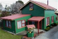 Rosie's Cottage - St Kilda Accommodation